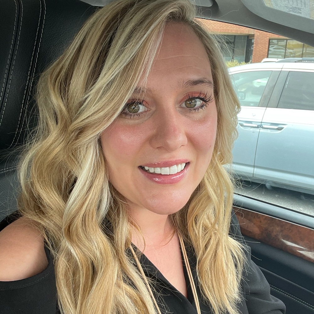 Meet your Posher, Elizabeth (bess)